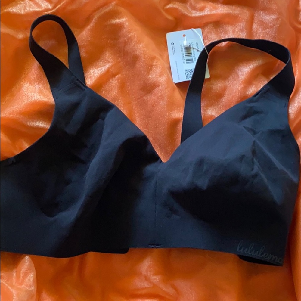 Lululemon bra